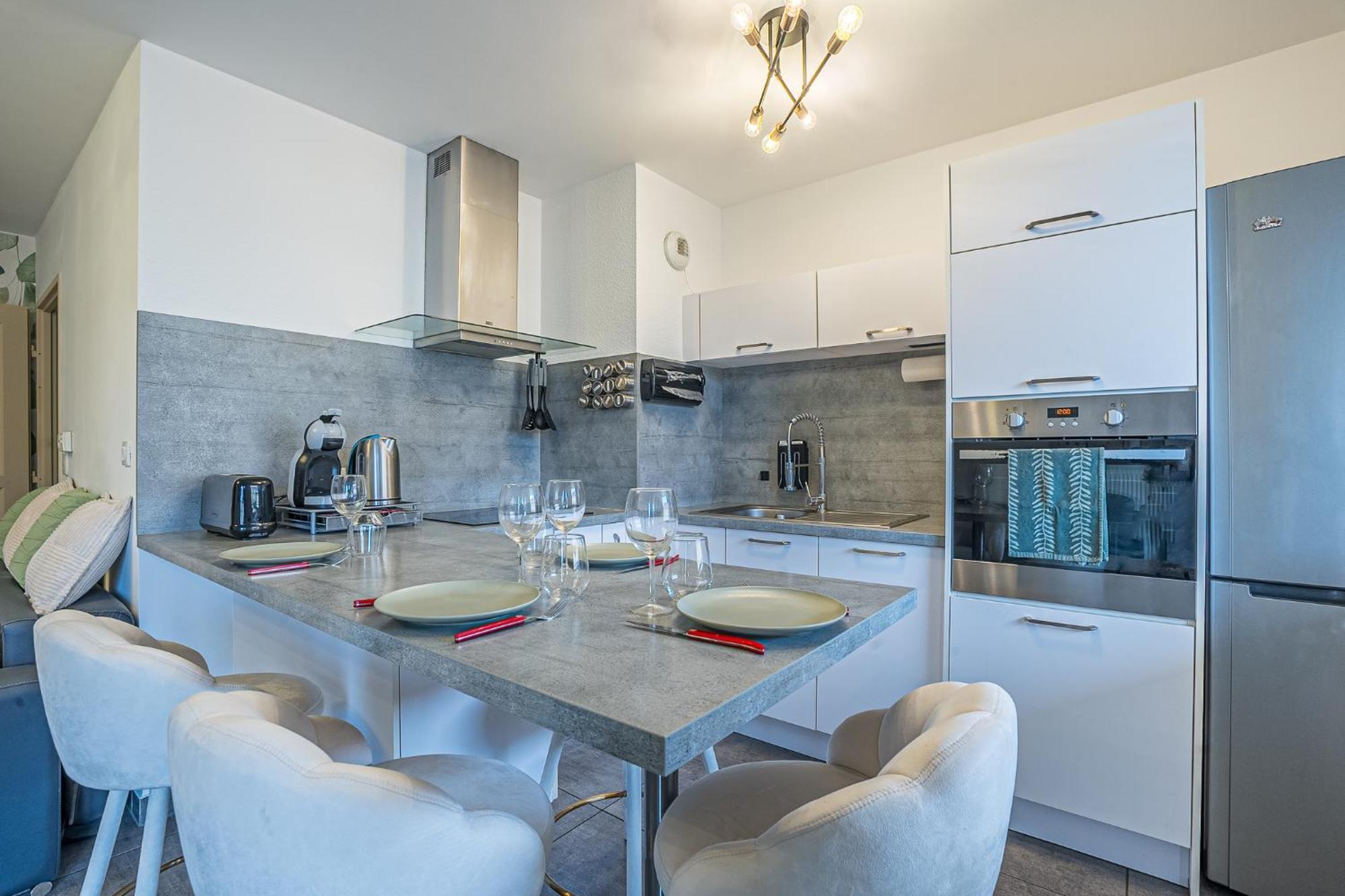 Spacieux - 4 Pers' - Balcon - 2 Lits - Parking Woippy Екстер'єр фото
