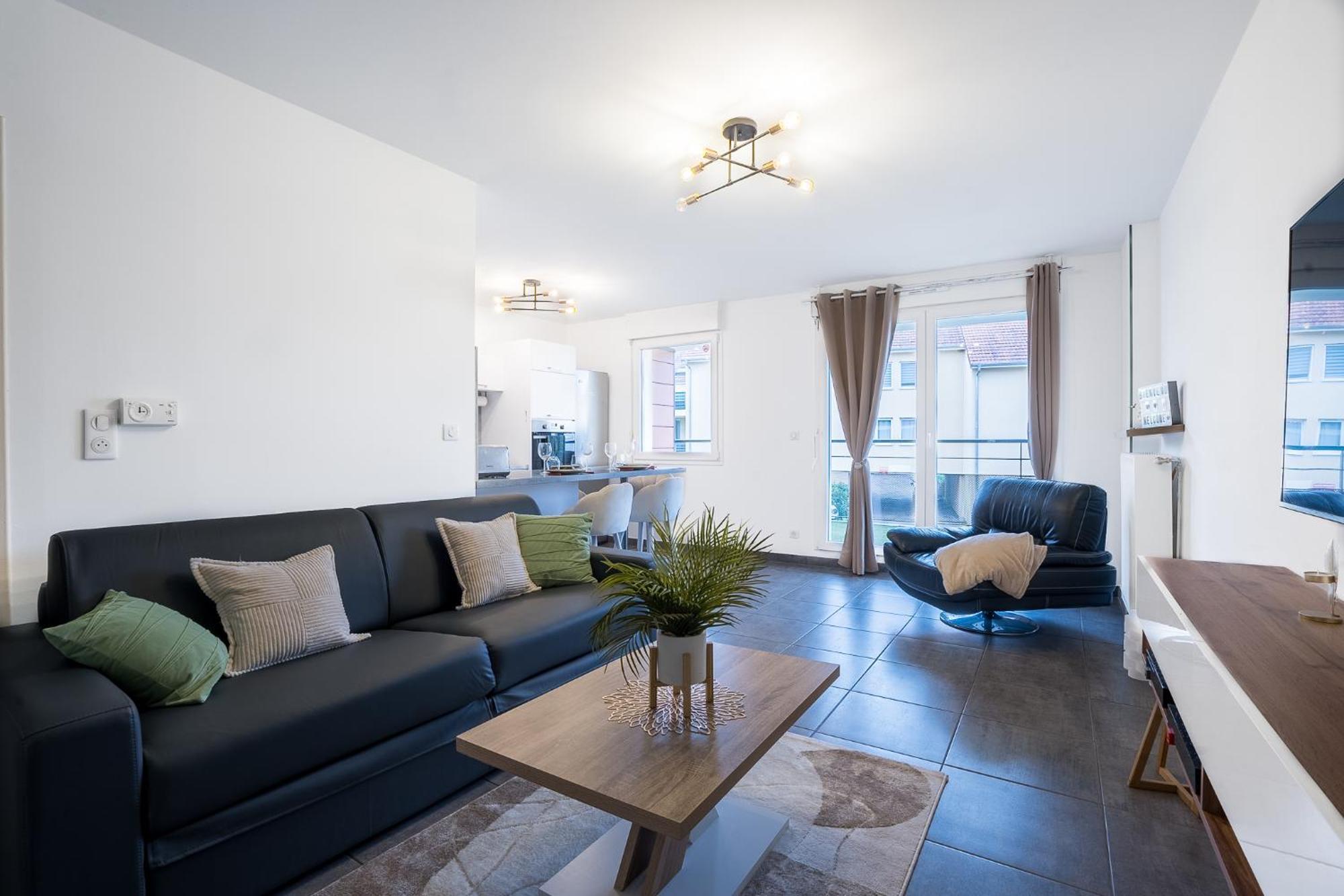 Spacieux - 4 Pers' - Balcon - 2 Lits - Parking Woippy Екстер'єр фото